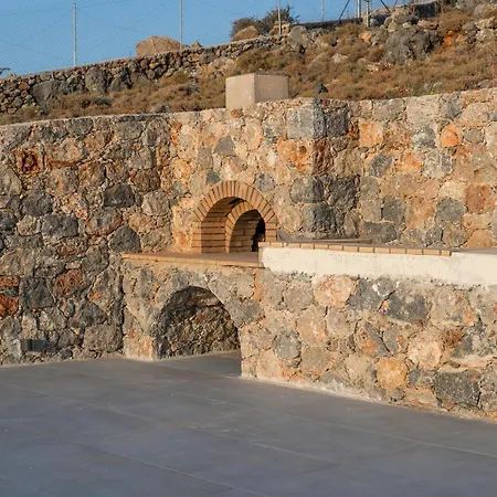 Astelia Holiday home