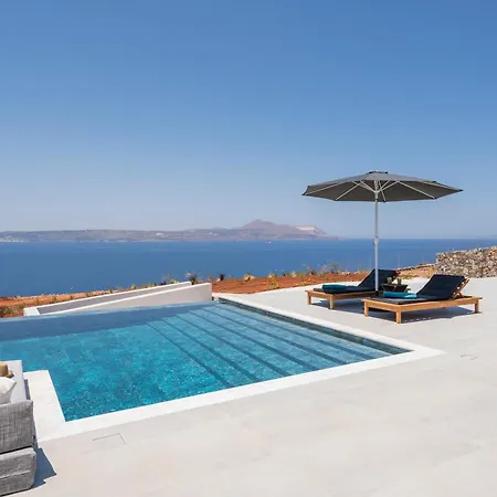Astelia Holiday home